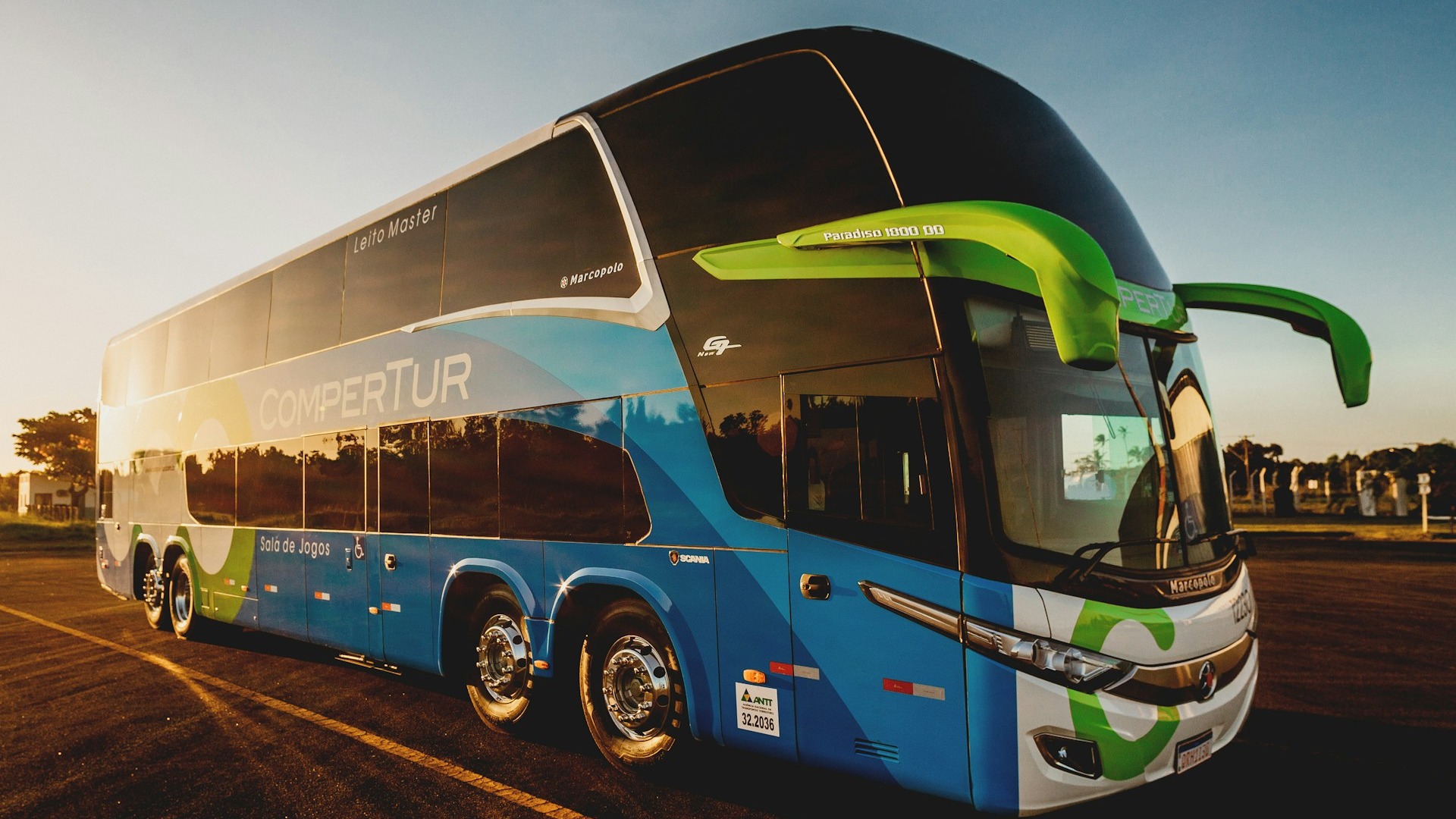 Buses & Vans